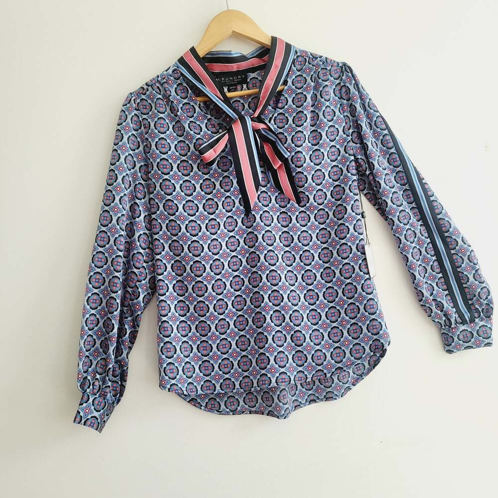 New Laundry by Shelli Segal SP top
